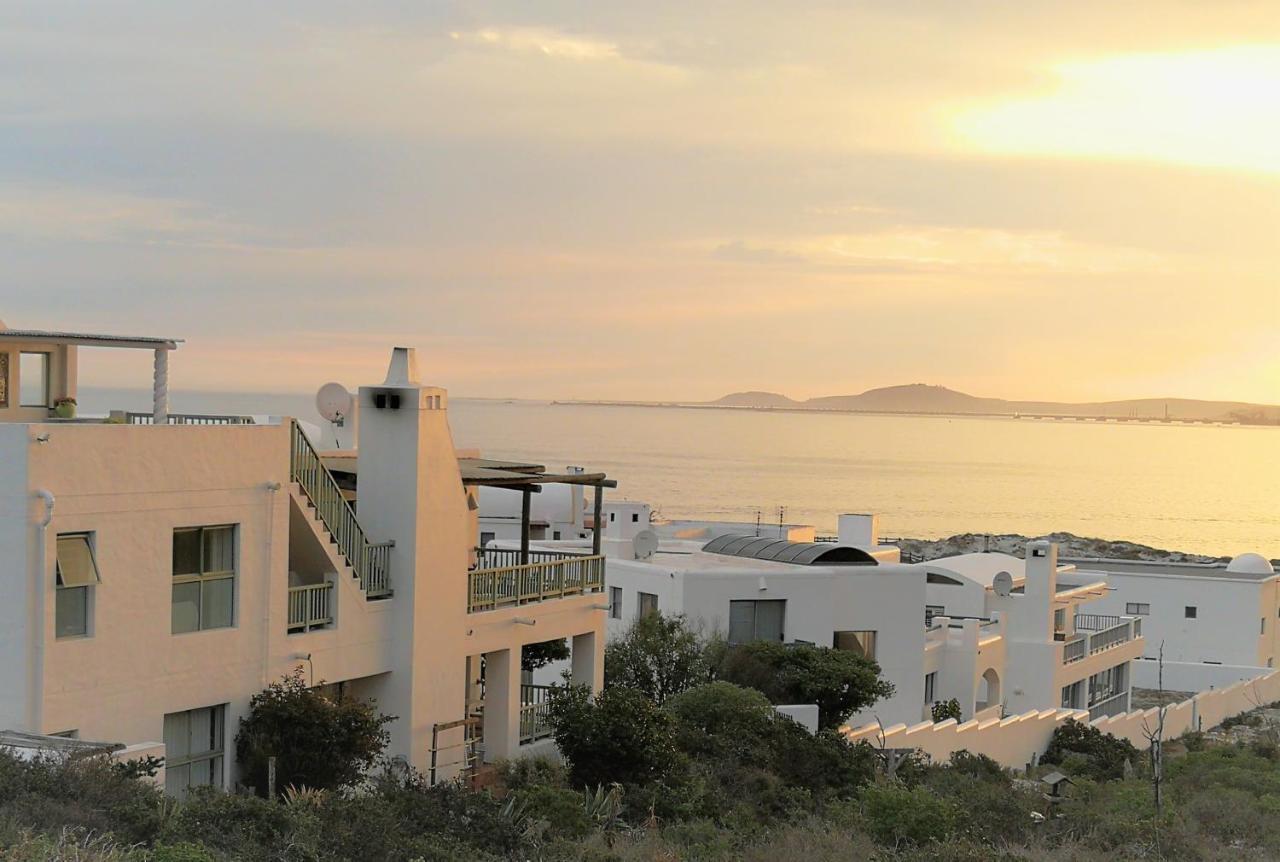 Paradise 9 Elara Apartment *